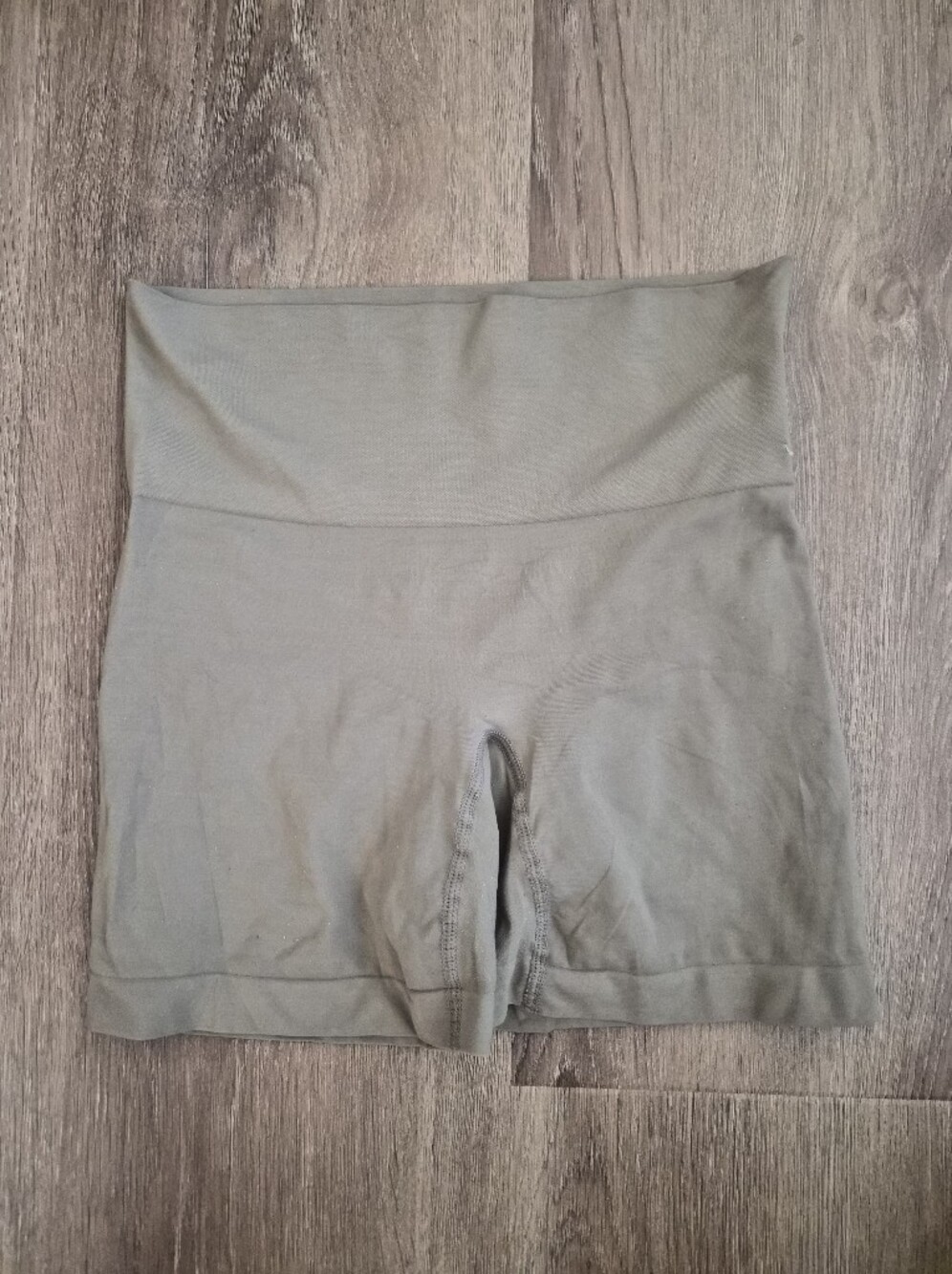 Skims Shapewear Small